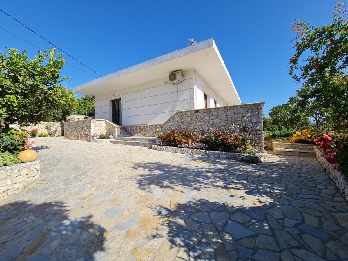 Guesthouse Redilka Ksamil Exteriér fotografie